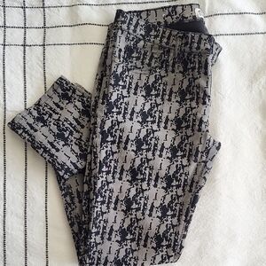 Black and Gray Patterned Slim Jeans